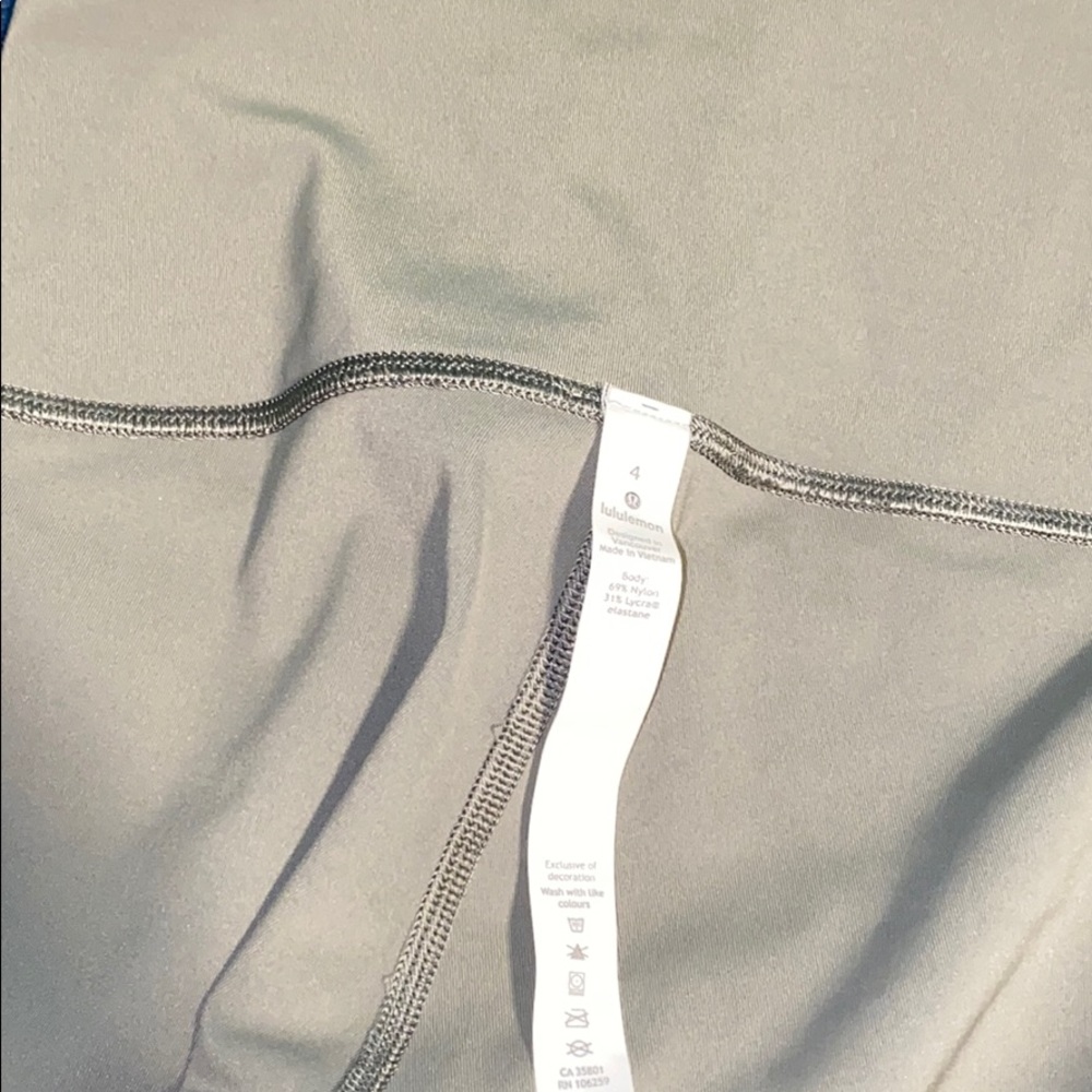 Wunder under luxtreme high rise size 4 7/8 sage